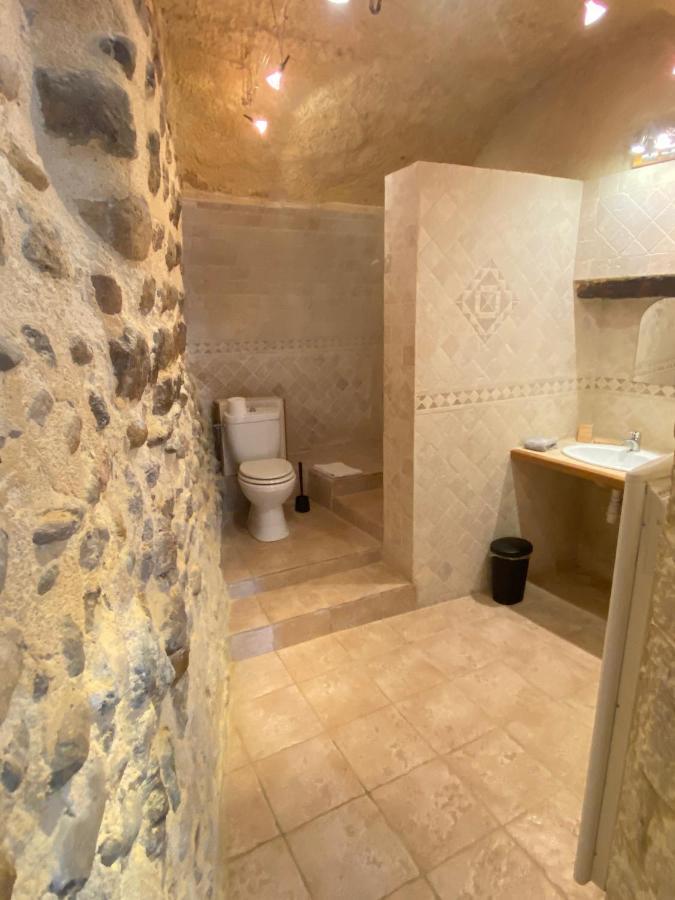 La Fontaine De Vinsobres Hotel Exterior photo
